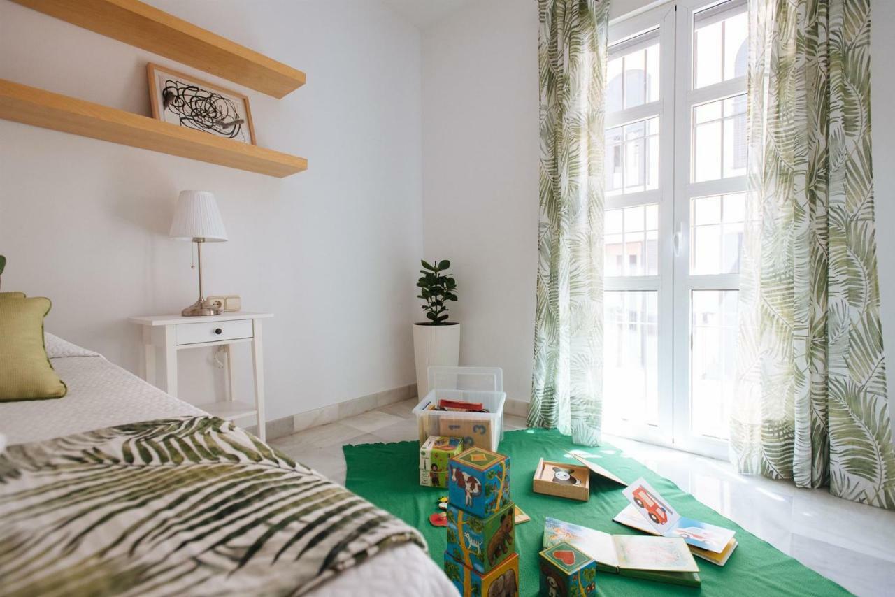 El Refugio De San Luis Con Parking Opcional Apartment Seville Exterior photo